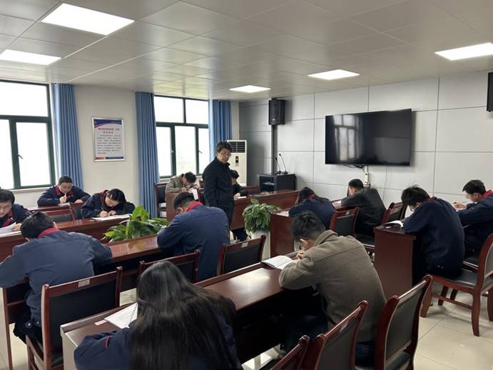 建材公司、檢測公司聯合開展管理人員業務提升考試